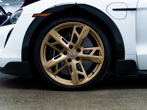 Used 2022 Porsche Taycan Turbo S w/ Technology Package image 7