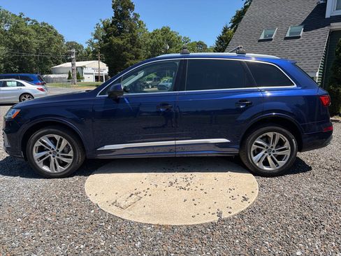 Used 2020 Audi Q7 3.0T Premium Plus w/ Premium Plus Package AWD/4WD image 9