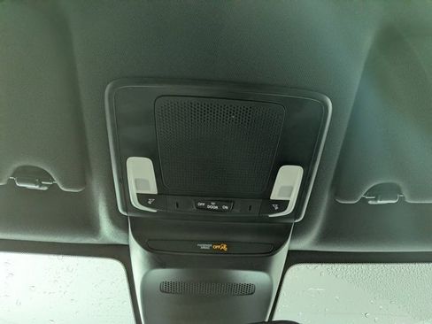 Used 2024 Honda HR-V Sport image 23