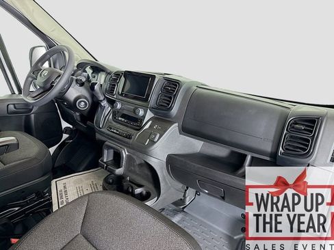 Used 2025 RAM ProMaster 2500 w/ Convenience Group image 25