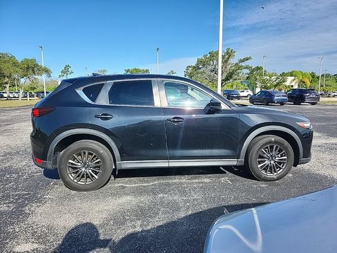 Used 2020 MAZDA CX-5 Touring FWD image 2