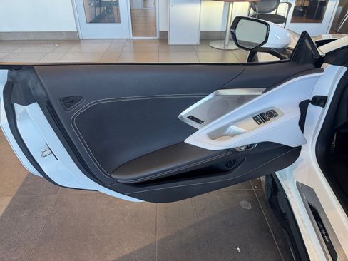 Used 2024 Chevrolet Corvette Z06 image 13