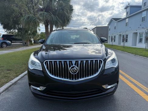 Used 2014 Buick Enclave Leather image 2