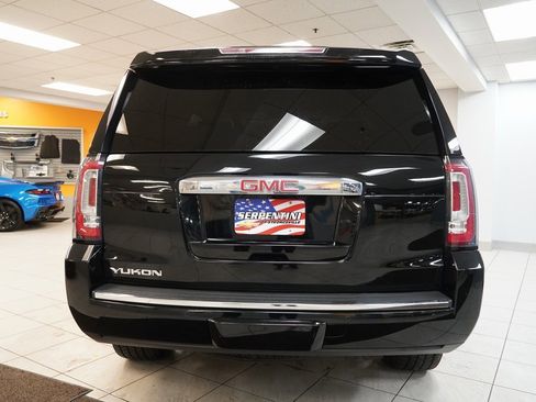 Used 2018 GMC Yukon Denali w/ Denali Ultimate Package image 13