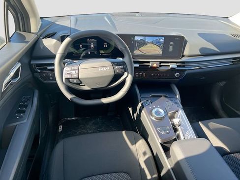 New 2026 Kia Sportage LX image 20