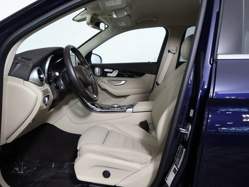 Used 2017 Mercedes-Benz GLC 300 image 10