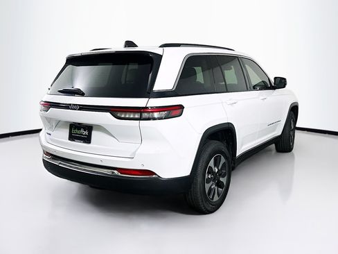 Used 2022 Jeep Grand Cherokee Limited 4xe AWD/4WD image 9