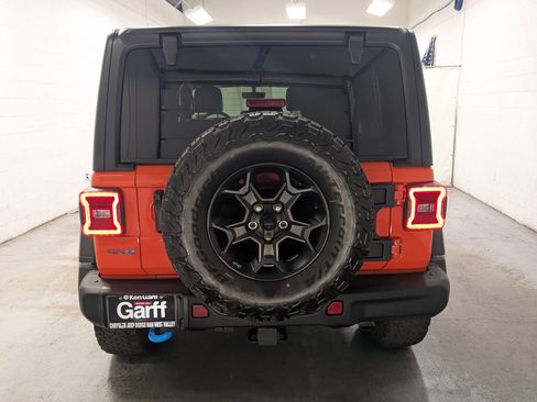 Used 2023 Jeep Wrangler Unlimited Rubicon 4xe AWD/4WD image 8
