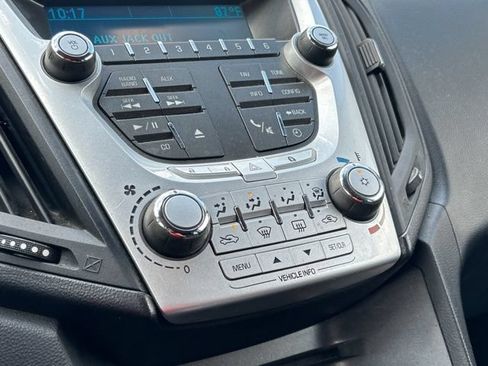 Used 2010 Chevrolet Equinox LT w/ Vehicle Interface Package FWD image 27