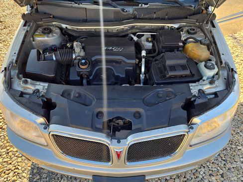 Used 2007 Pontiac Torrent Base AWD 4dr SUV w/ Preferred Package image 13