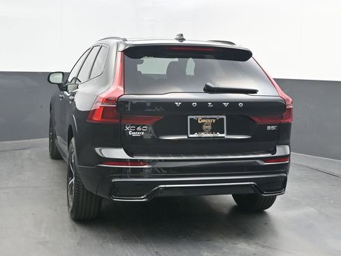 New 2026 Volvo XC60 B5 Core w/ Climate Package image 6