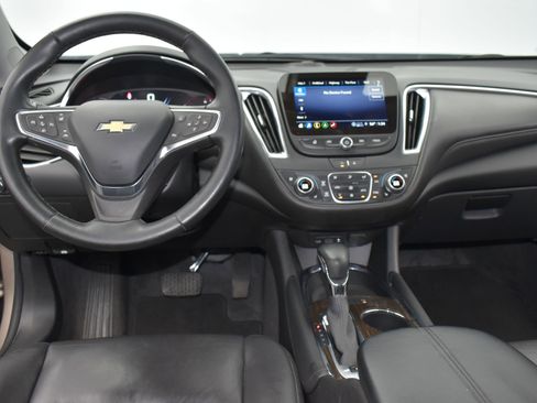 Used 2024 Chevrolet Malibu LT image 20