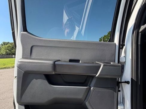Used 2022 Ford F150 XL w/ STX Appearance Package RWD image 11