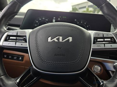 Used 2023 Kia Telluride SX Prestige X-Pro image 32