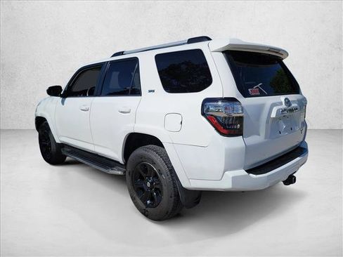 Used 2019 Toyota 4Runner SR5 AWD/4WD image 7