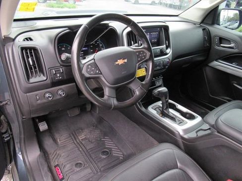 Used 2020 Chevrolet Colorado ZR2 image 16