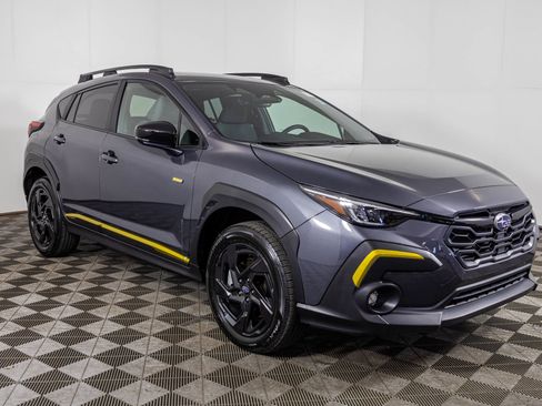 Used 2024 Subaru Crosstrek 2.5i Sport w/ Crosstrek Mirror Package AWD/4WD image 14