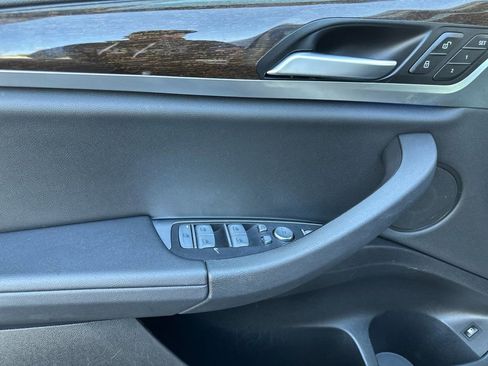 Used 2021 BMW X3 xDrive30e w/ Convenience Package AWD/4WD image 10