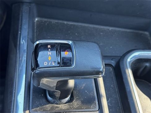 Used 2022 Chevrolet Silverado 1500 LTZ image 37