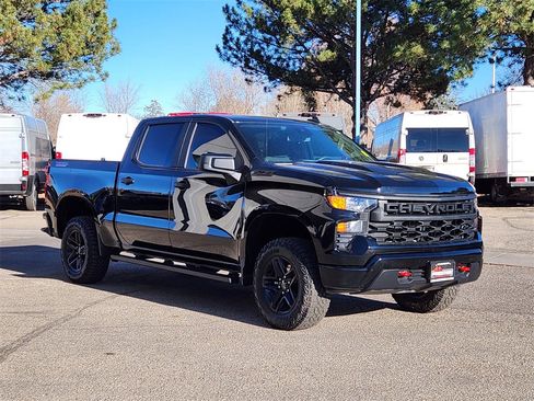 Used 2024 Chevrolet Silverado 1500 Custom Trail Boss w/ LPO, Dark Essentials Package image 1