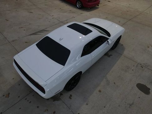 Used 2019 Dodge Challenger R/T w/ Plus Package image 50