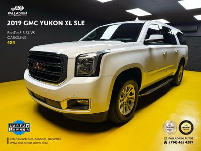 Used 2019 GMC Yukon XL SLE w/ HD Trailering Package