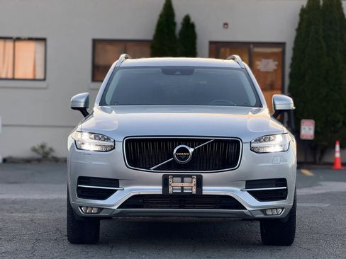 Used 2016 Volvo XC90 T6 Momentum w/ Momentum Plus Package AWD/4WD image 2