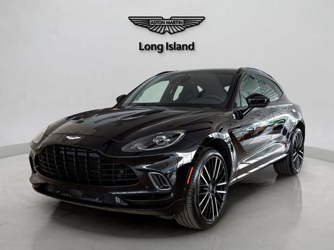 Used 2024 Aston Martin DBX image 53