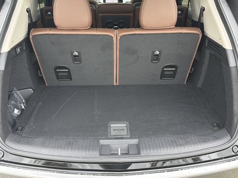 Certified 2026 Acura MDX FWD w/ Technology Package image 33