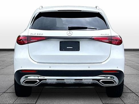Used 2026 Mercedes-Benz GLC 300 4MATIC image 8