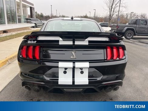 Used 2021 Ford Mustang Shelby GT500 w/ Technology Package image 7