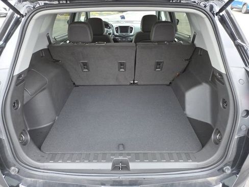 Used 2022 GMC Terrain SLE w/ Driver Convenience Package image 22