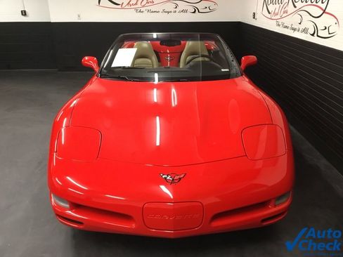 Used 1999 Chevrolet Corvette Convertible image 4