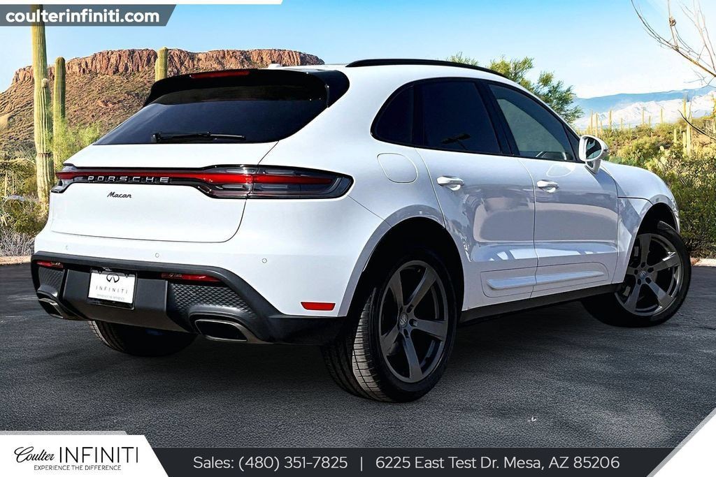 Used 2024 Porsche Macan AWD/4WD image 2