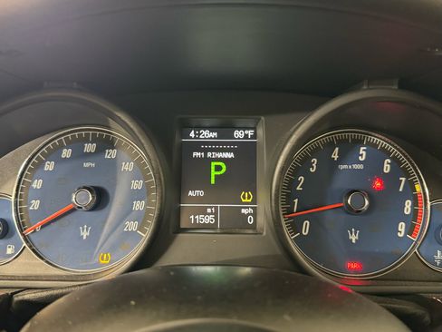 Used 2012 Maserati GranTurismo S image 20