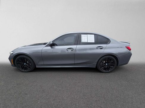 Used 2023 BMW 330i Sedan w/ Premium Package RWD image 6