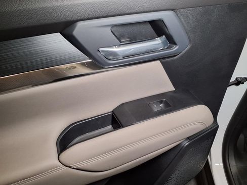 New 2027 GMC Terrain Elevation FWD image 11