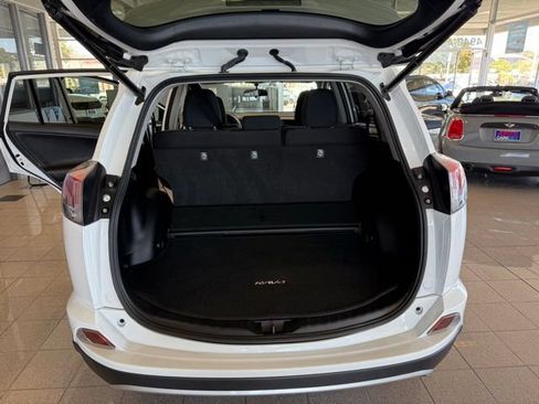 Used 2016 Toyota RAV4 XLE AWD/4WD image 23