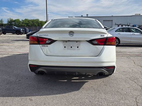 Used 2019 Nissan Altima 2.5 SR w/ SR Premium Package FWD image 5