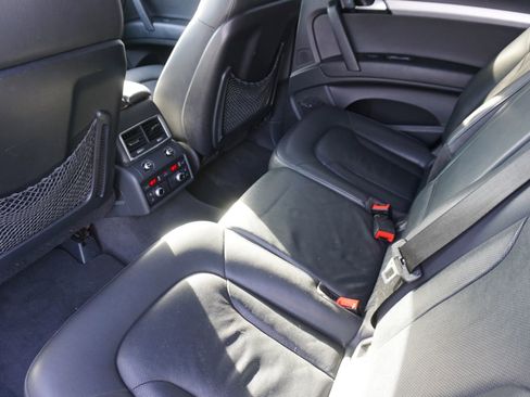 Used 2014 Audi Q7 TDI Prestige w/ Prestige Package image 23