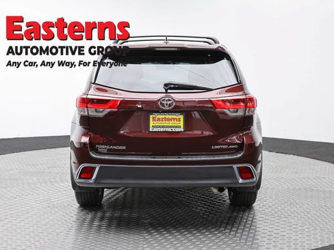 Used 2019 Toyota Highlander Limited Platinum AWD/4WD image 6
