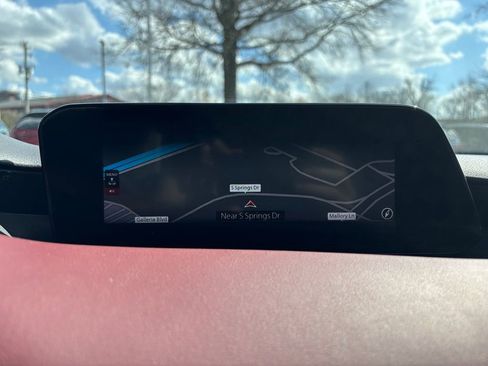 Used 2019 MAZDA MAZDA3 Hatchback w/ Premium Package image 19