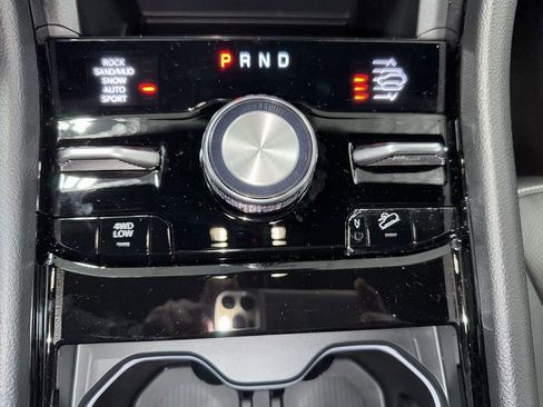 New 2025 Jeep Grand Cherokee L Overland image 32