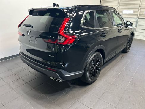 Used 2025 Honda CR-V Sport Touring image 3