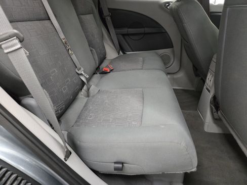 Used 2010 Chrysler PT Cruiser FWD image 10