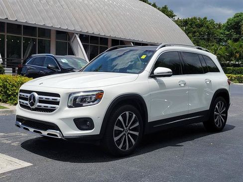 Used 2022 Mercedes-Benz GLB 250 4MATIC image 70