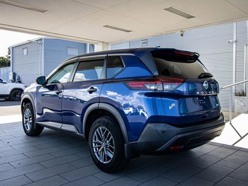 Used 2021 Nissan Rogue S image 12