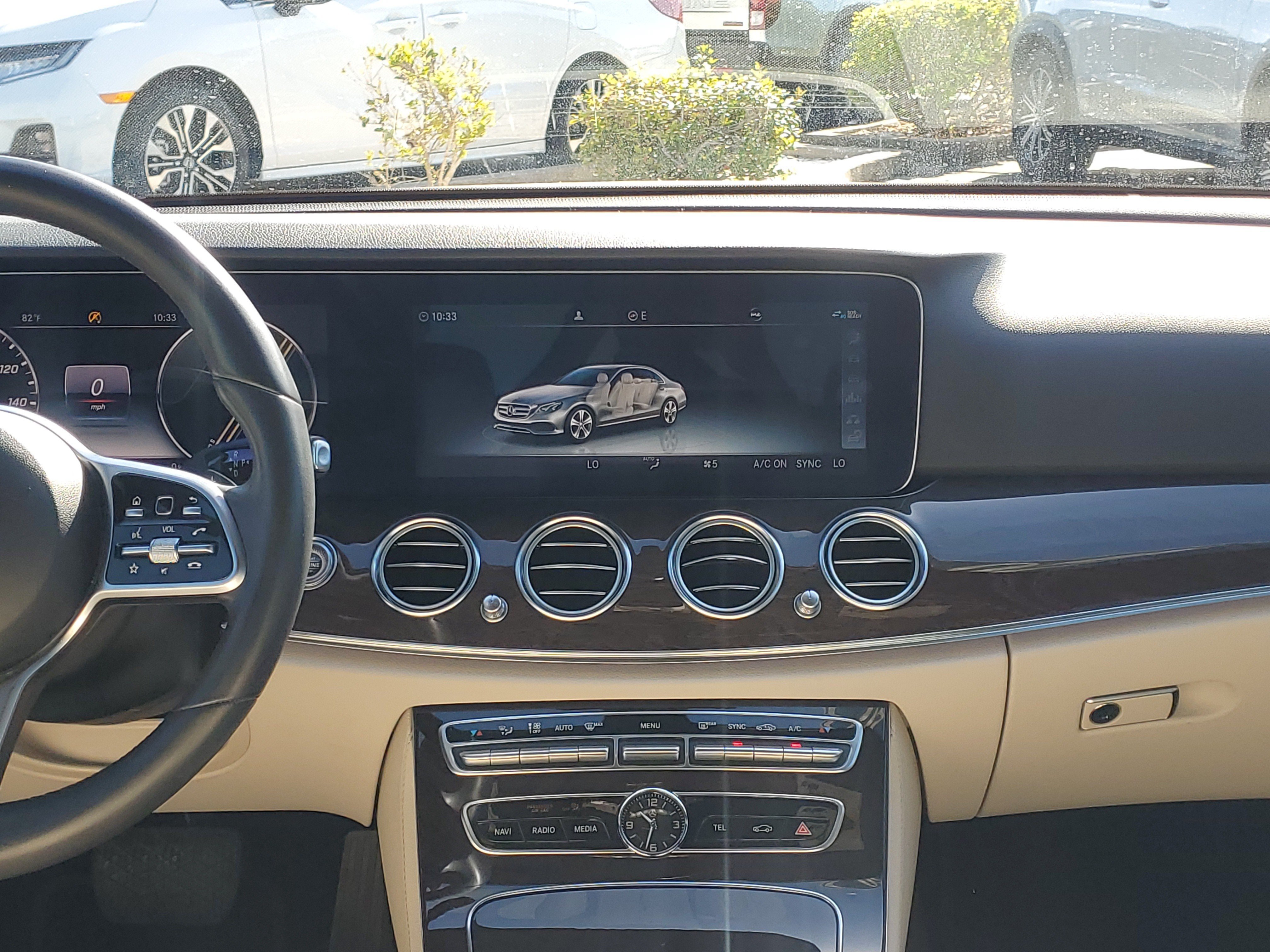 Used 2020 Mercedes-Benz E 350 Sedan image 17