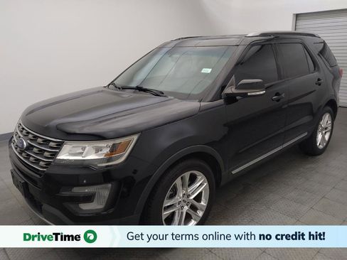 Used 2017 Ford Explorer XLT w/ Equipment Group 202A FWD image 1
