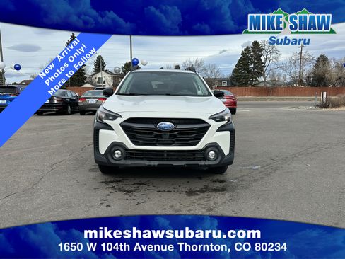 Used 2023 Subaru Outback Premium image 2